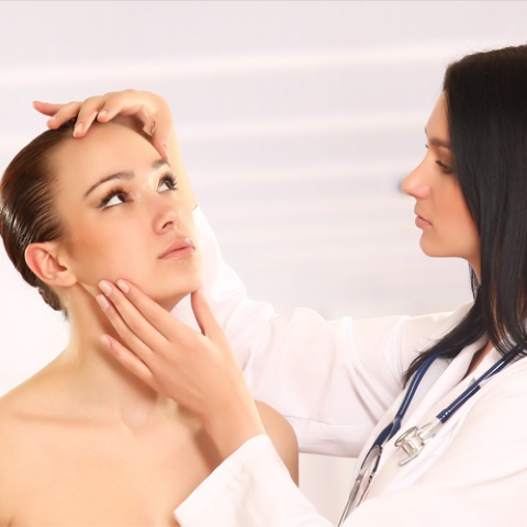 Consultatii dermatologie